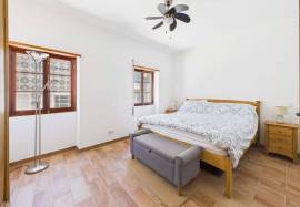 Tavira centre 2 bedroom townhouse with patio & large sun terrace Tavira centre 2 bedroom townhouse with patio & large sun terrace
