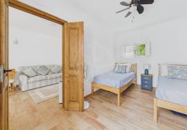 Tavira centre 2 bedroom townhouse with patio & large sun terrace Tavira centre 2 bedroom townhouse with patio & large sun terrace