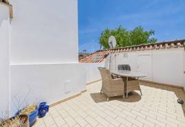 Tavira centre 2 bedroom townhouse with patio & large sun terrace Tavira centre 2 bedroom townhouse with patio & large sun terrace