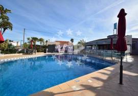 SUCCESSFUL COMMERCIAL BUSINESS - SWIMMING POOL BAR AND RESTAURANT - 15 HOLE CRAZY GOLF COURSE