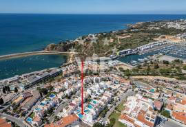 ALBUFEIRA - VILLA WITH SEA VIEW - THREE BEDROOMS - POOL