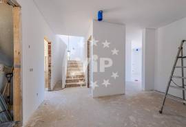 ALBUFEIRA - 3 BEDROOMS VILLA - SWIMMING POOL, GARDEN - LARGE GARAGE ALBUFEIRA - 3 BEDROOMS VILLA - SWIMMING POOL, GARDEN - LARGE GARAGE