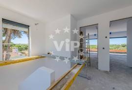 ALBUFEIRA - 3 BEDROOMS VILLA - SWIMMING POOL, GARDEN - LARGE GARAGE ALBUFEIRA - 3 BEDROOMS VILLA - SWIMMING POOL, GARDEN - LARGE GARAGE