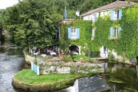 Excellent 5 Bed House for Sale in Brantome Dordogne France Excellent 5 Bed House for Sale in Brantome Dordogne France
