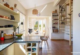 Lakeside Villa on Barragem da Bravura with Exceptional Privacy & Potential