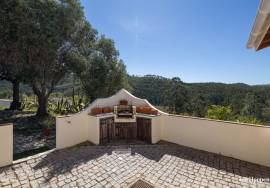 Lakeside Villa on Barragem da Bravura with Exceptional Privacy & Potential