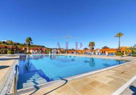 2 Spacious Bedroom Apartment in Boavista Golf & Spa, Lagos 2 Spacious Bedroom Apartment in Boavista Golf & Spa, Lagos