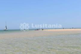 Land for construction, with approved and turnkey project - Faro