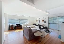 4 Bedroom Duplex Apartment with Terrace and 4 Parking Spaces