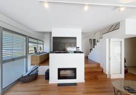4 Bedroom Duplex Apartment with Terrace and 4 Parking Spaces