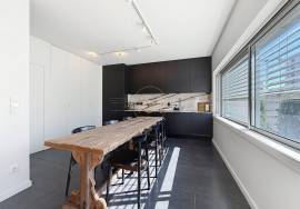 4 Bedroom Duplex Apartment with Terrace and 4 Parking Spaces