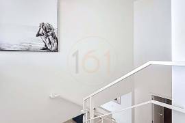 4 Bedroom Duplex Apartment with Terrace and 4 Parking Spaces