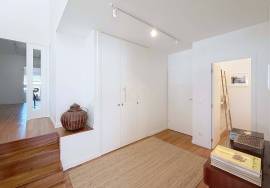 4 Bedroom Duplex Apartment with Terrace and 4 Parking Spaces