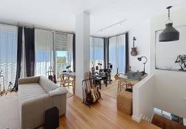 4 Bedroom Duplex Apartment with Terrace and 4 Parking Spaces