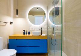 Renovated 1 Bedroom Apartment with Pool and Garden in Vilamoura | Furnished | Elevator
