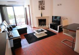 Two bedroom townhouse in a quiet residential area near the golf course in Vilamoura.