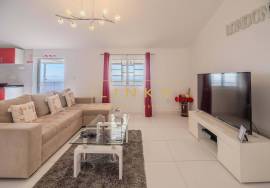 House - T2 + Apartment T3 with Active Local Accommodation – Calheta, Madeira House - T2 + Apartment T3 with Active Local Accommodation – Calheta, Madeira