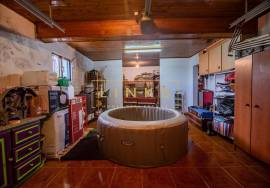 House - T2 + Apartment T3 with Active Local Accommodation – Calheta, Madeira House - T2 + Apartment T3 with Active Local Accommodation – Calheta, Madeira