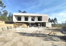 Premium 4 bedroom villa in Campo/Sobrado, Valongo, with land of 1,800 m²