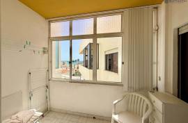 Excellent opportunity in the heart of Quarteira!