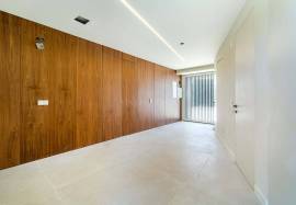 Vila Real de Santo António – 5-bedroom villa with infinity pool and sea views
