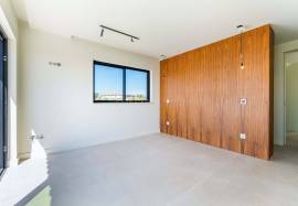 Vila Real de Santo António – 5-bedroom villa with infinity pool and sea views