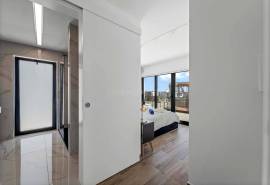 Pêra – modern 4-bedroom villa with sea views and pool