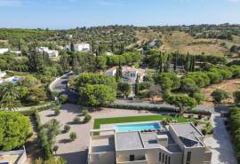 Carvoeiro - Superb new build 4-bedroom villa near Carvoeiro