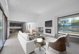 Carvoeiro - Superb new build 4-bedroom villa near Carvoeiro