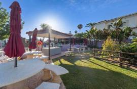 Sesmarias / Albufeira – Investment restaurant for sale in prime area