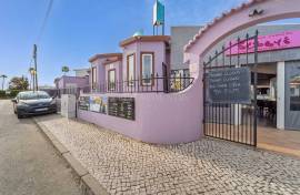 Sesmarias / Albufeira – Investment restaurant for sale in prime area
