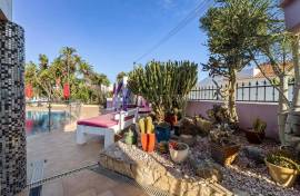 Sesmarias / Albufeira – Investment restaurant for sale in prime area
