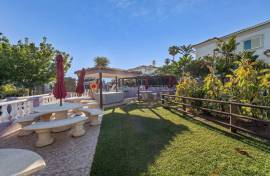 Sesmarias / Albufeira – Investment restaurant for sale in prime area