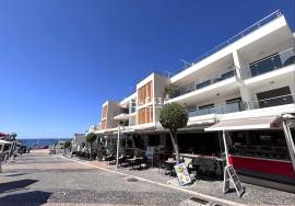 STUNNING DUPLEX WITH A 30 m² TERRACE AND STUNNING SEA VIEWS – 50 M FROM OLHOS DE ÁGUA BEACH – WITH GARAGE – VARANDAS DO MAR II