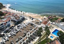 STUNNING DUPLEX WITH A 30 m² TERRACE AND STUNNING SEA VIEWS – 50 M FROM OLHOS DE ÁGUA BEACH – WITH GARAGE – VARANDAS DO MAR II