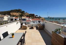 STUNNING DUPLEX WITH A 30 m² TERRACE AND STUNNING SEA VIEWS – 50 M FROM OLHOS DE ÁGUA BEACH – WITH GARAGE – VARANDAS DO MAR II