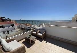 STUNNING DUPLEX WITH A 30 m² TERRACE AND STUNNING SEA VIEWS – 50 M FROM OLHOS DE ÁGUA BEACH – WITH GARAGE – VARANDAS DO MAR II