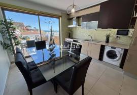 STUNNING DUPLEX WITH A 30 m² TERRACE AND STUNNING SEA VIEWS – 50 M FROM OLHOS DE ÁGUA BEACH – WITH GARAGE – VARANDAS DO MAR II