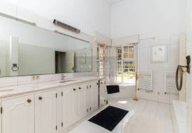 3+1 Bedroom Villa with Pool and Garden 3+1 Bedroom Villa with Pool and Garden