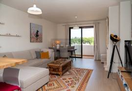 2 Bedroom Apartment in Alvor with Pool and Private Garage 2 Bedroom Apartment in Alvor with Pool and Private Garage