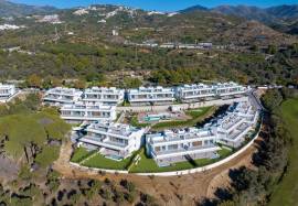 Exclusive Luxury Apartment at Santa Clara Homes with Golf Views in Marbella Exclusive Luxury Apartment at Santa Clara Homes with Golf Views in Marbella