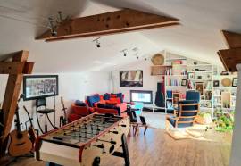 Superb Contemporary-Style Villa With 174 M2 Of Living Space On A 803 M2 Plot With Swimming Pool And Open Views