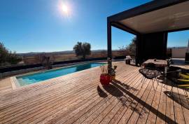 Superb Contemporary-Style Villa With 174 M2 Of Living Space On A 803 M2 Plot With Swimming Pool And Open Views