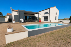 Superb Contemporary-Style Villa With 174 M2 Of Living Space On A 803 M2 Plot With Swimming Pool And Open Views