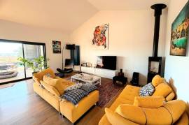 Superb Contemporary-Style Villa With 174 M2 Of Living Space On A 803 M2 Plot With Swimming Pool And Open Views