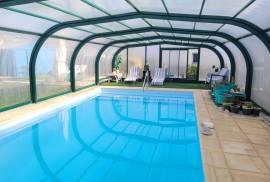 Superb Single-Storey Villa With 140 M2 Of Living Space Plus Converted Garage On 1161 M2 Of Land, On The Edge Of The Village With Unobstructed Views. Superb Single-Storey Villa With 140 M2 Of Living Space Plus Converted Garage On 1161 M2 Of Land, On The Edge Of The Village With Unobstructed Views.