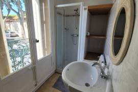 A Superb Townhouse With 250 M2 Of Living Space, Garage, Garden And Pool.