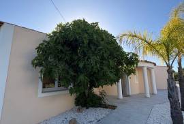 listing listing