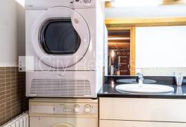 Studio for rent in Riga, 68.00m2