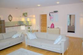 Apartment for sale in Riga, 73.00m2